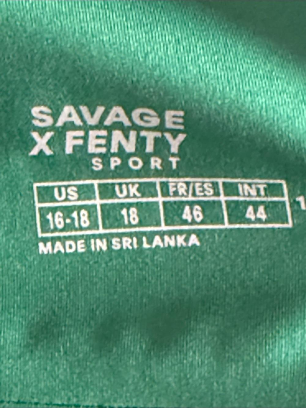 Savage X Fenty Green Strappy Sports Bra and Bike Shorts Set - Picture 4 of 4